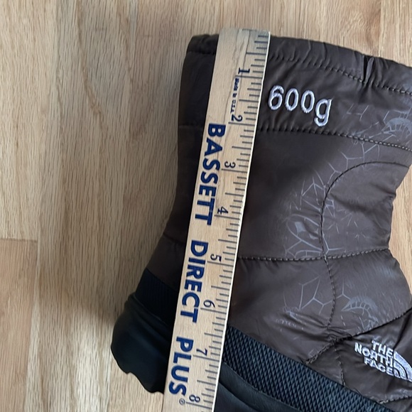 The North Face 600g Winter Boots, Size 5 - Picture 11 of 11